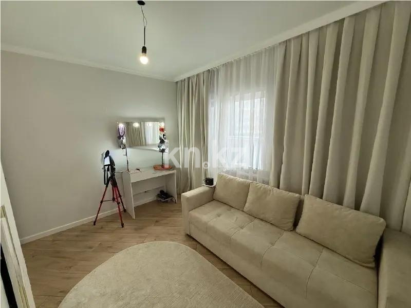 Продажа 2-комнатной квартиры, 72 м² в Астане - фото 2