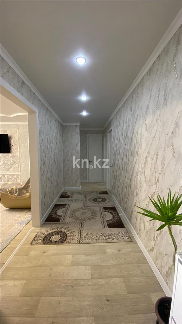 Продажа 4-комнатной квартиры, 76 м², пр. Республики - Продажа  четырехкомнатных квартир в Караганде фото 13 из 16