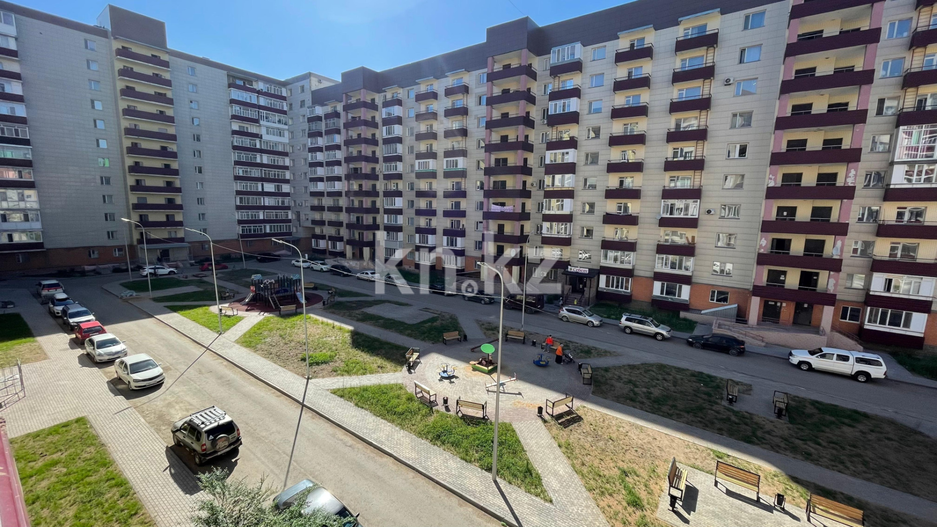 Продажа 2-комнатной квартиры, 68 м², пр. Республики, дом  1/4 - Продажа  двухкомнатных квартир в Караганде фото 21 из 25