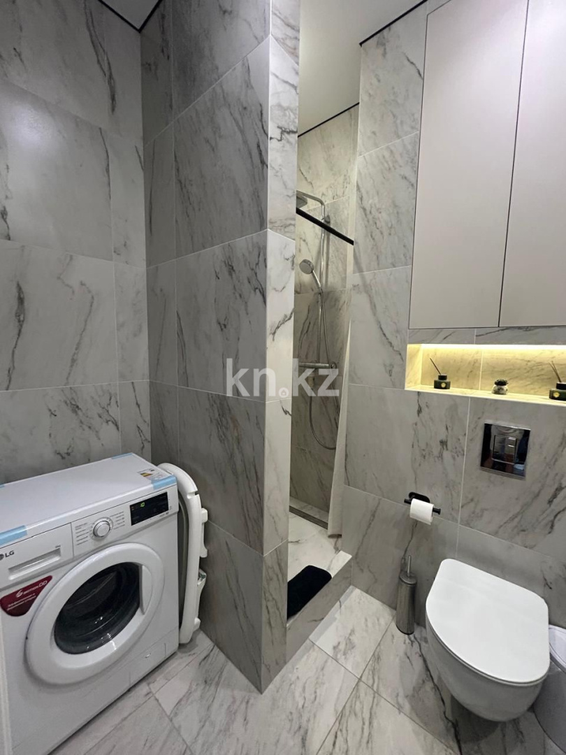 Продажа 2-комнатной квартиры, 44 м², ул. Ашимова, дом  21а в Караганде - фото 10