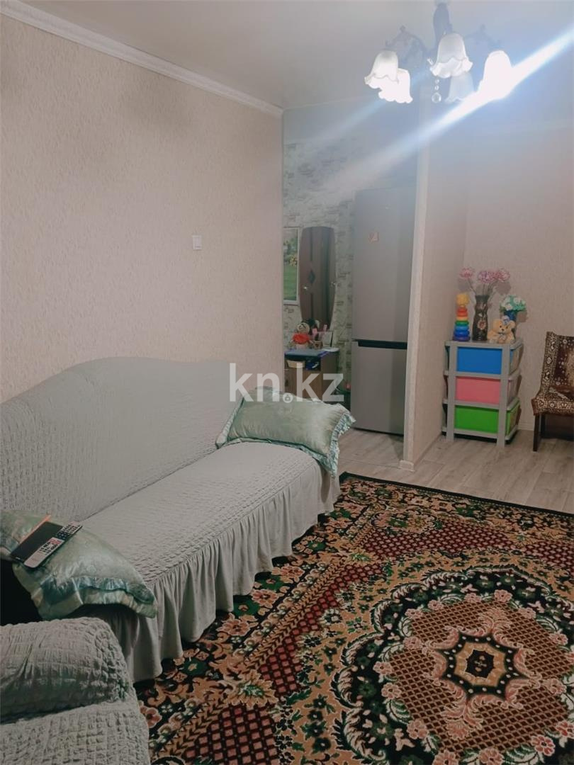 Продажа 3-комнатной квартиры, 47 м², мкр-н 16 - Продажа  трехкомнатных квартир в Караганде с фото фото 1 из 16