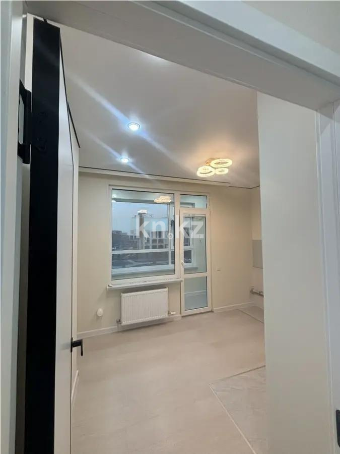 Продажа 1-комнатной квартиры, 32 м², ул. Момышулы, дом  11/14а в Алматы - фото 2