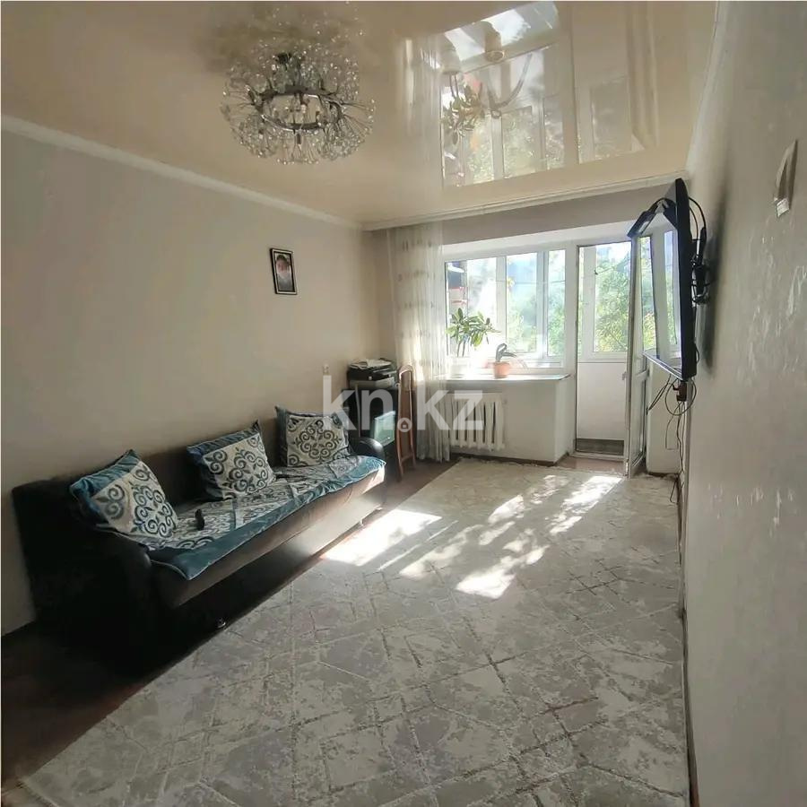 Продажа 3-комнатной квартиры, 63 м², ул. Керамическая, дом  82 - Продажа квартир в Караганде без посредников фото 1 из 4