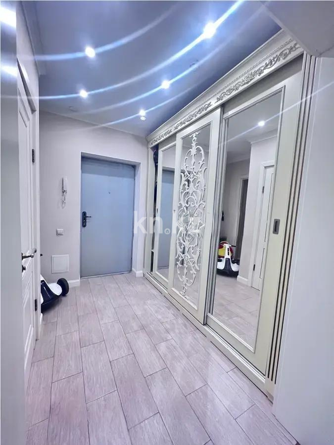 Продажа 3-комнатной квартиры, 93 м², ул. Толе би, дом  286/8 в Алматы - фото 5