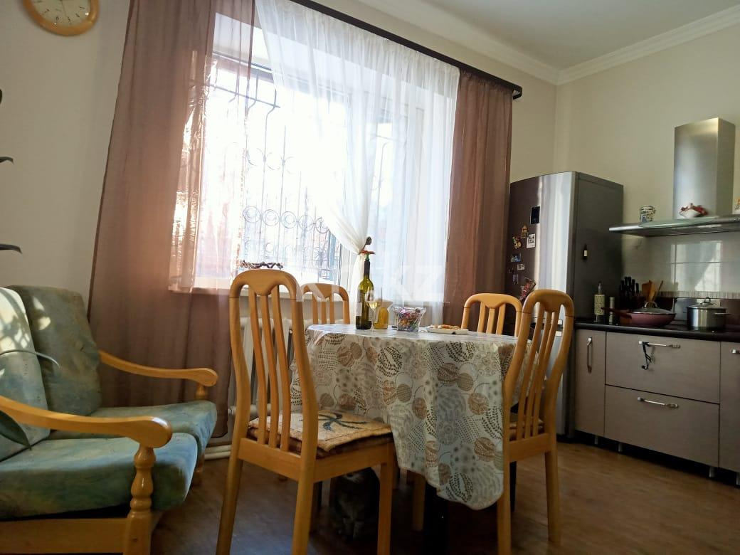 Продажа 5-комнатного дома, 274.6 м², ул. Доскея - Продажа домов, коттеджей в Караганде фото 19 из 26