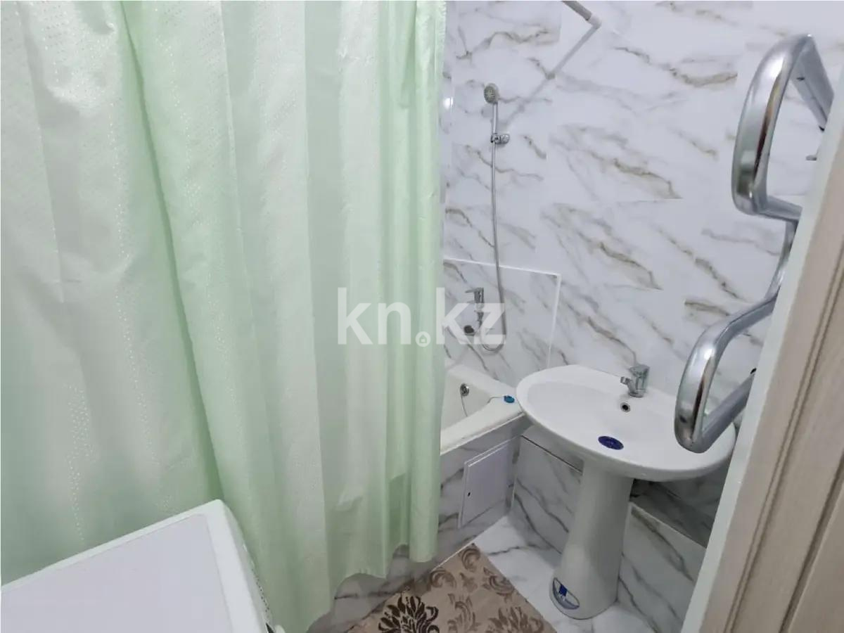 Продажа 2-комнатной квартиры, 55 м², ул. Толе би, дом  164 в Алматы - фото 5