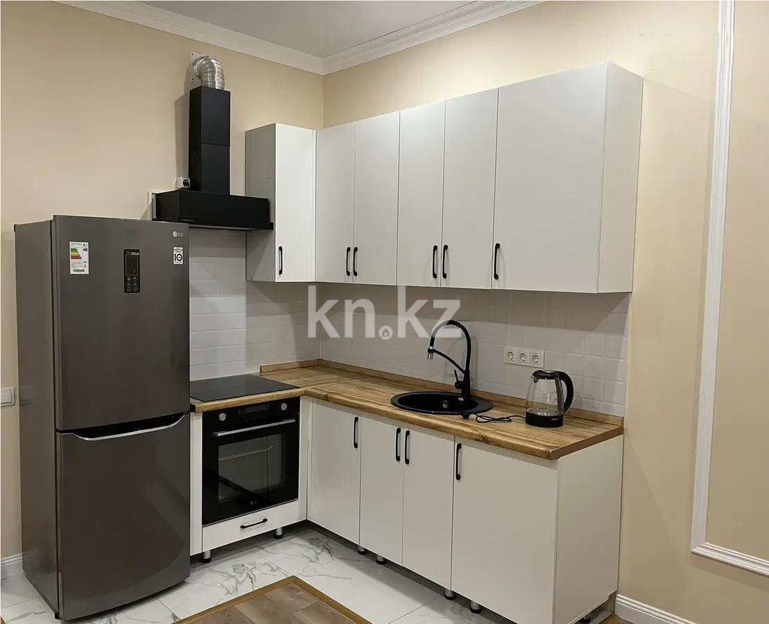 Продажа 1-комнатной квартиры, 50 м², ул. Утепова, дом  20 в Алматы - фото 2