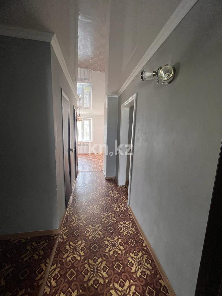 Продажа 4-комнатной квартиры, 78 м², мкр-н Восток-1, дом  4 в Караганде - фото 9