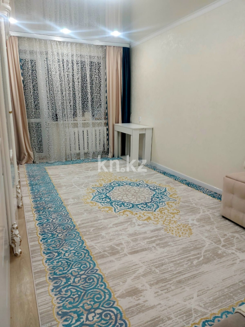 Продажа 2-комнатной квартиры, 48.4 м², 15 мкр. - Продажа квартир в Караганде фото 2 из 12