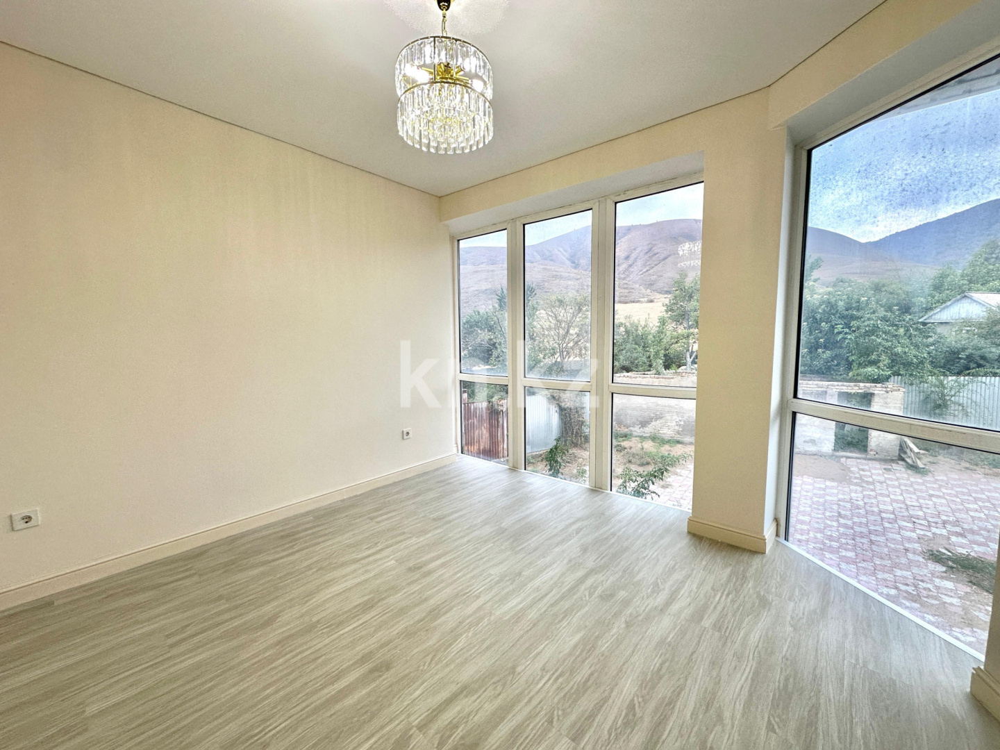 Продажа 5-комнатного дома, 190 м², ул. Енбек, дом  19 - Продажа домов, коттеджей в Алматы без посредников фото 21 из 32