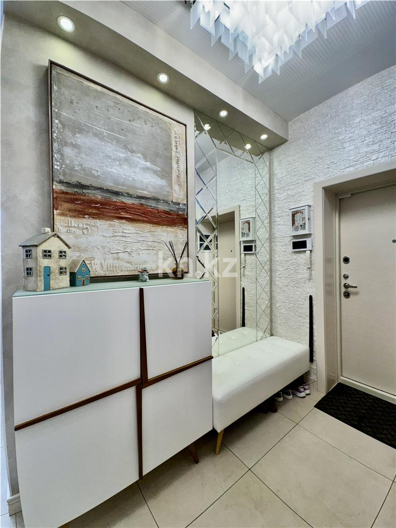 Продажа 4-комнатной квартиры, 198 м², ул. Ботаническая, дом  12/12 в Караганде - фото 48