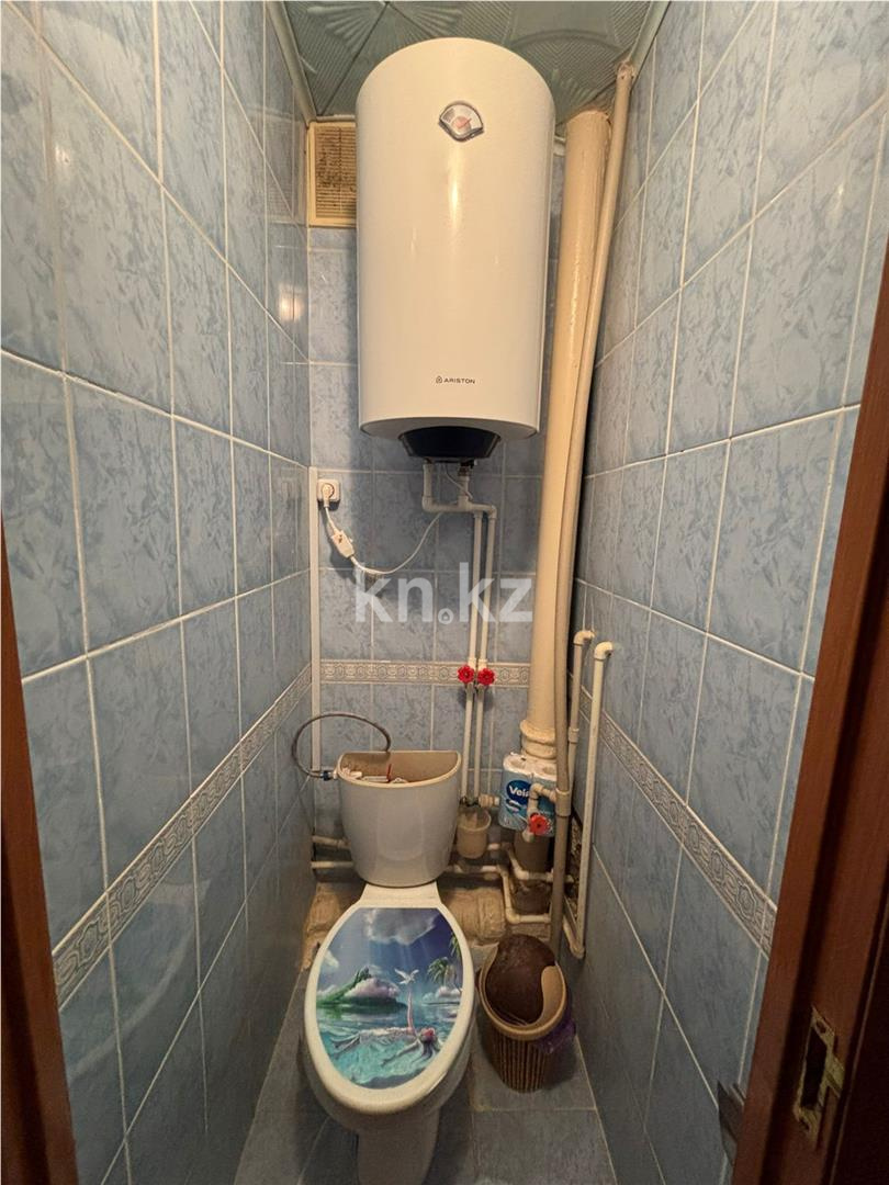 Продажа 3-комнатной квартиры, 63 м², ул. Гапеева, дом  8 в Караганде - фото 9