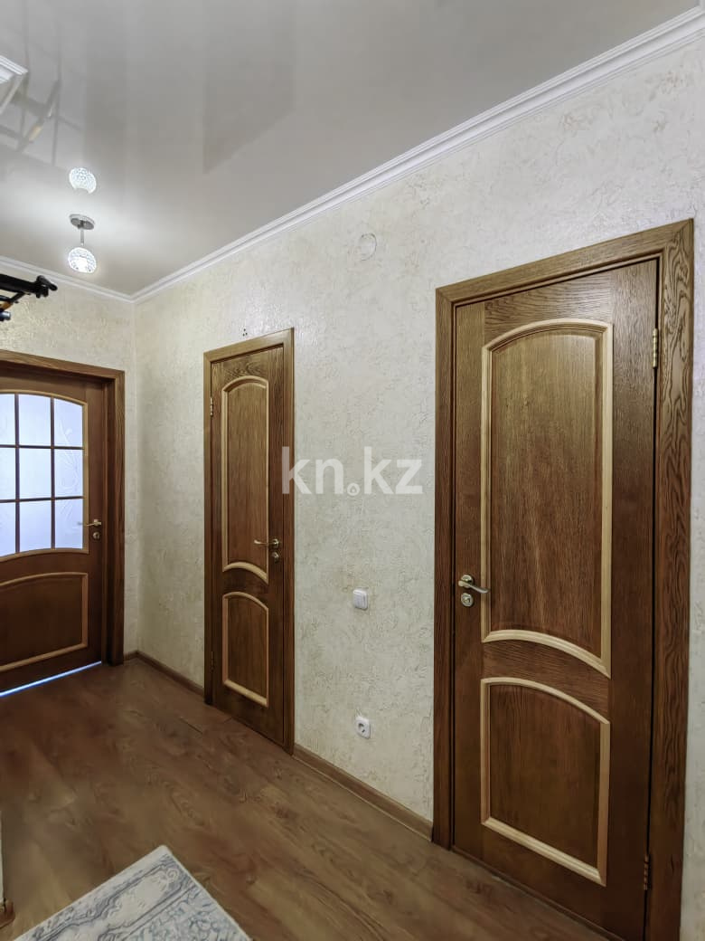 Продажа 3-комнатной квартиры, 90 м² - Продажа квартир в Караганде на Юго-Востоке - страница 10 фото 23 из 32
