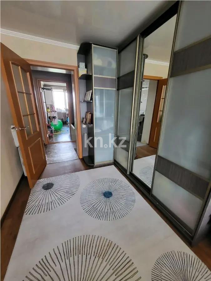 Продажа 3-комнатной квартиры, 57 м², ул. Зелинского - Продажа квартир в Караганде фото 5 из 8
