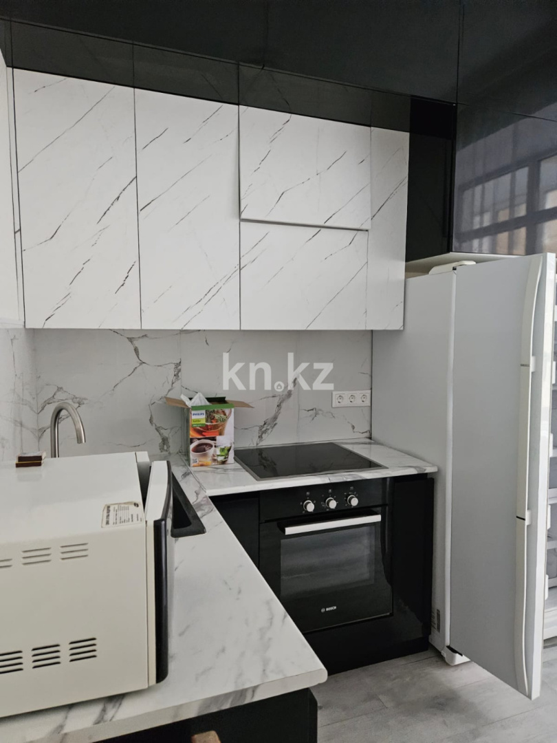 Аренда 1-комнатной квартиры, 40 м², ул. Мухамедханова, дом  8 - ул. Айтеке би - Аренда квартир помесячно в Казахстане фото 1 из 7