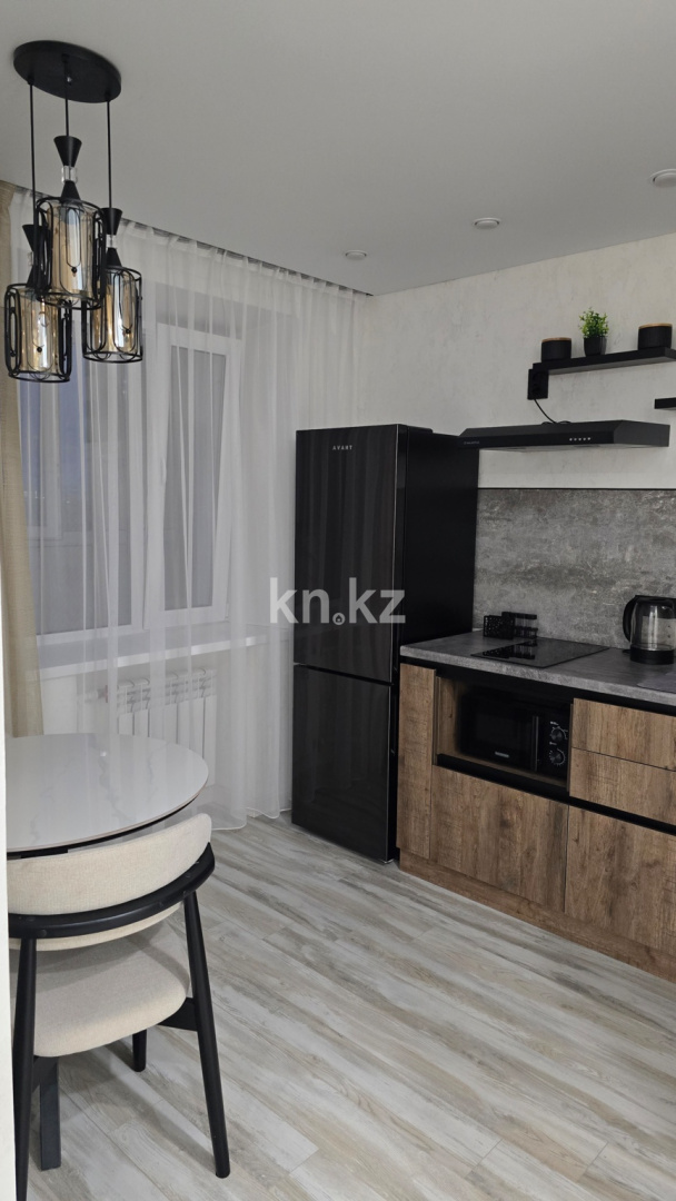 Аренда 1-комнатной квартиры, 40 м² - Аренда квартир помесячно от хозяев в Караганде фото 3 из 12