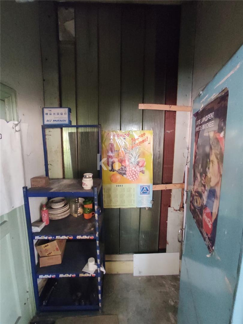 Продажа , 195 м², ул. Карпатская, дом  31 - Продажа офисных и торговых помещений в Караганде фото 12 из 14