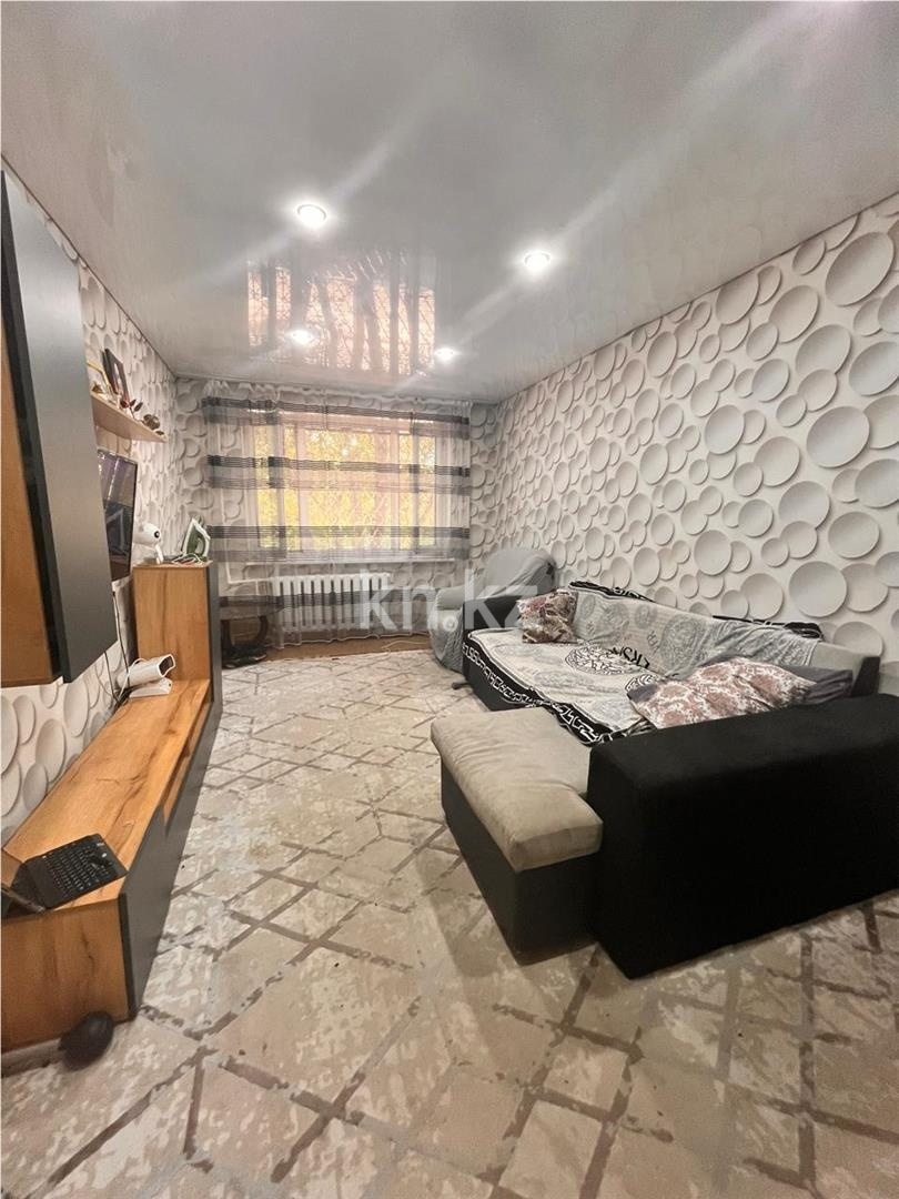 Продажа 3-комнатной квартиры, 69 м² - Продажа квартир в панельном доме в Темиртау - страница 3 фото 1 из 8