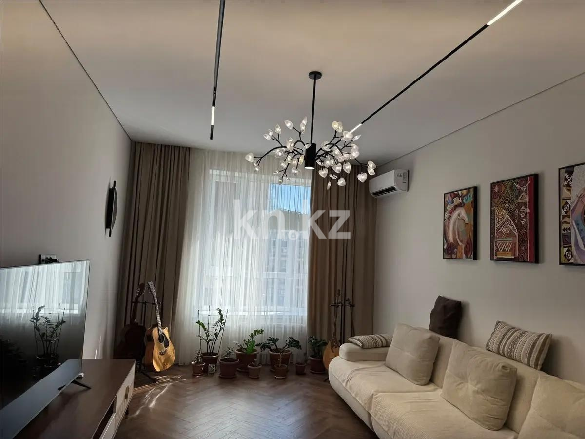 Продажа 4-комнатной квартиры, 118.5 м² - Продажа четырехкомнатных квартир в кирпичном доме в Астане - страница 3 фото 1 из 8
