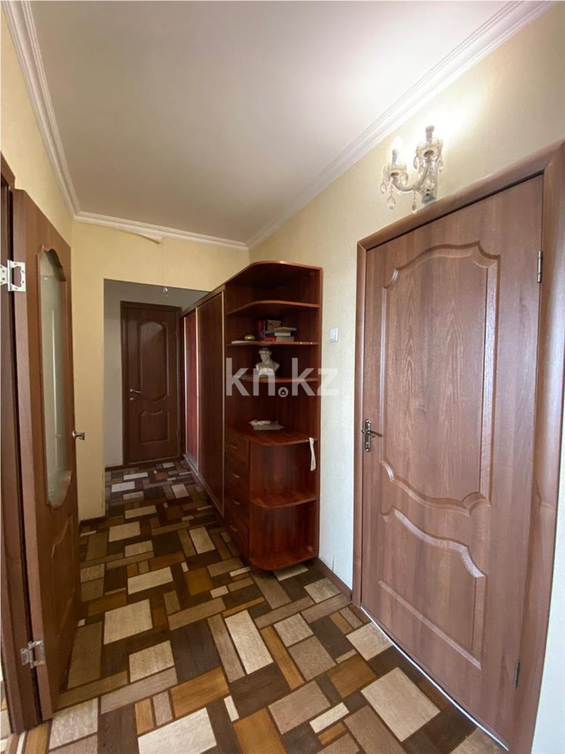 Продажа 2-комнатной квартиры, 55 м², мкр-н Гульдер-1 - Продажа квартир в Караганде фото 11 из 14