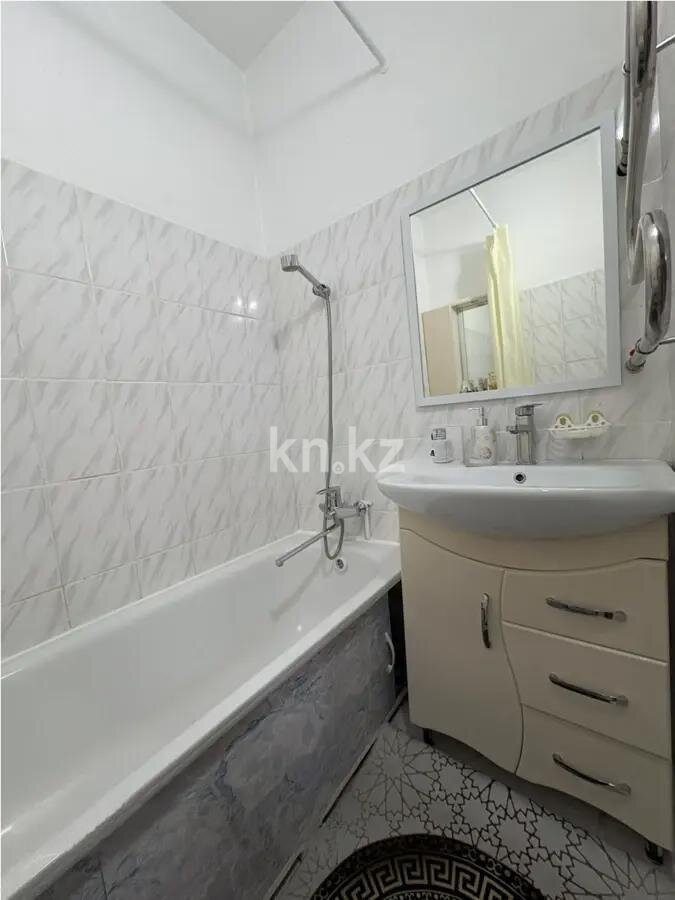 Продажа 2-комнатной квартиры, 69.3 м² в Астане - фото 4