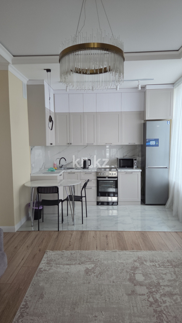 Аренда 2-комнатной квартиры, 53 м² - Аренда квартир помесячно в Казахстане - страница 2 фото 1 из 8