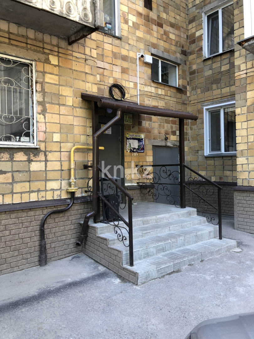 Продажа 3-комнатной квартиры, 85 м², ул. Аманжолова, дом  43 в Караганде - фото 39