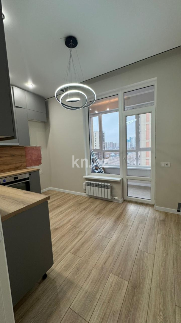Продажа 1-комнатной квартиры, 42 м², ул. Байтурсынова, дом  14 в Астане - фото 6