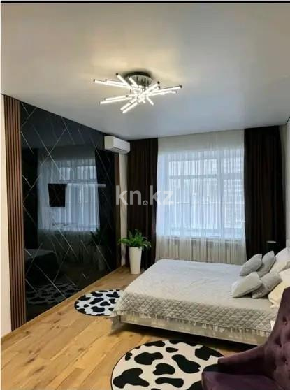Продажа 1-комнатной квартиры, 42 м², ул. Муканова, дом  55/2 в Караганде
