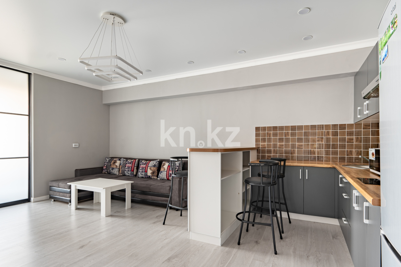 Аренда 1-комнатной квартиры посуточно, 50 м² - Аренда однокомнатных квартир посуточно в Алматы фото 6 из 16