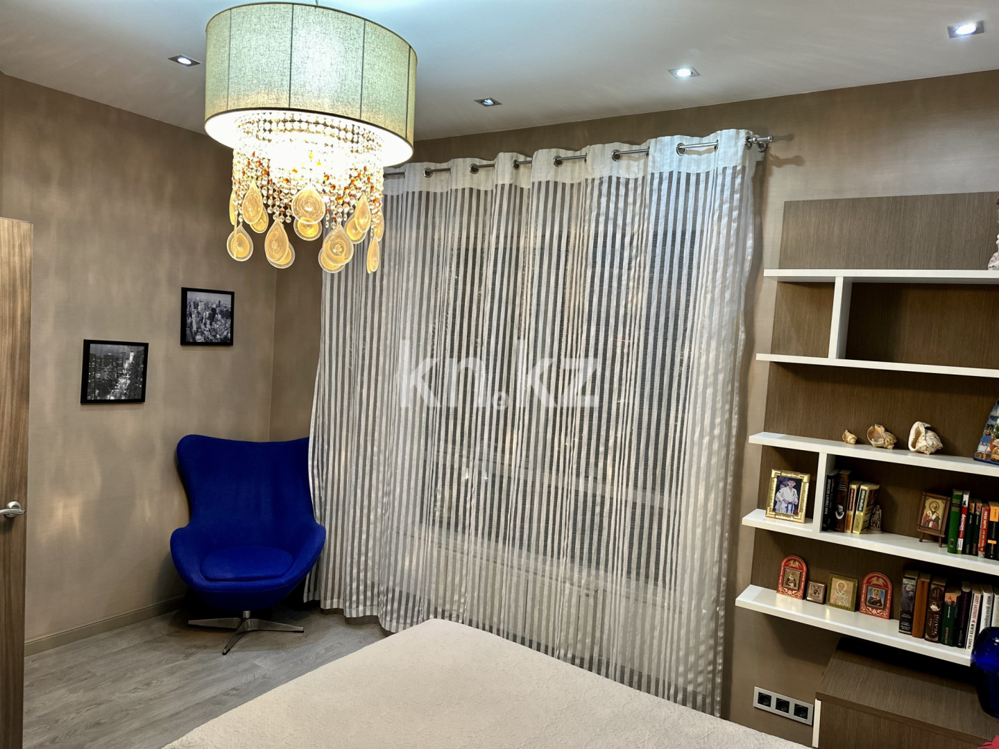 Продажа 4-комнатной квартиры, 159 м², бул. Бухар Жырау, дом  27/5в - ул. Маркова - Продажа квартир в Алматы фото 17 из 24