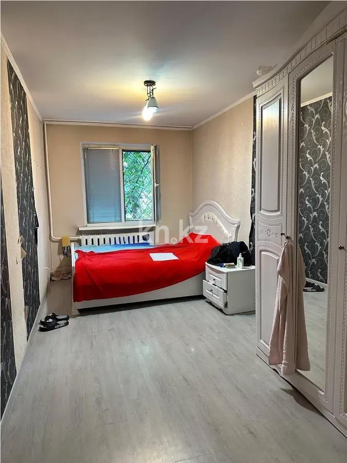 Продажа 3-комнатной квартиры, 58 м², мкр-н 4, дом  8 в Алматы - фото 2