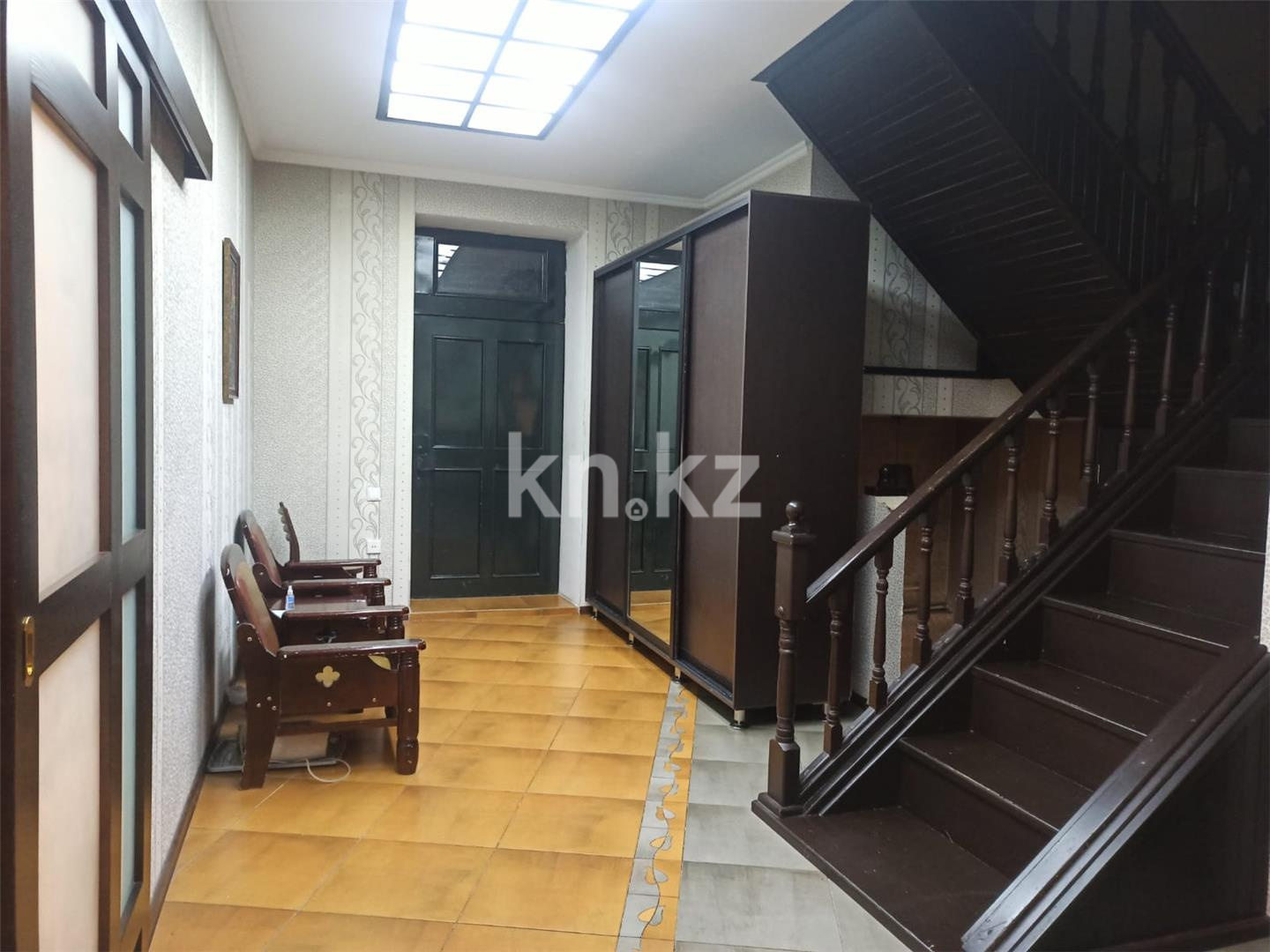 Продажа 4-комнатного дома, 425 м², ул. Аманжолова - Продажа домов, коттеджей в Караганде фото 15 из 16