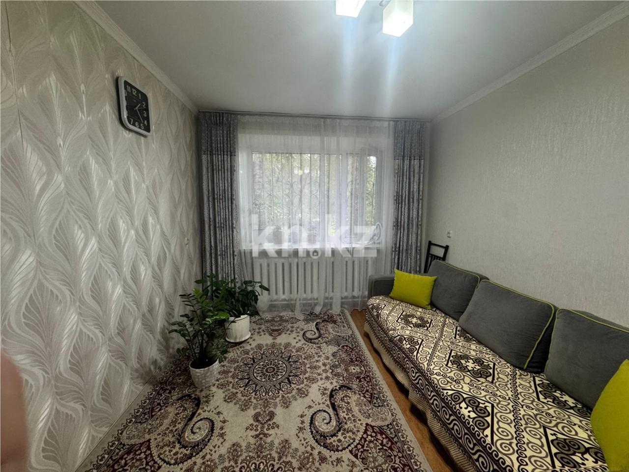 Продажа 3-комнатной квартиры, 49 м², ул. Крылова в Караганде - фото 2