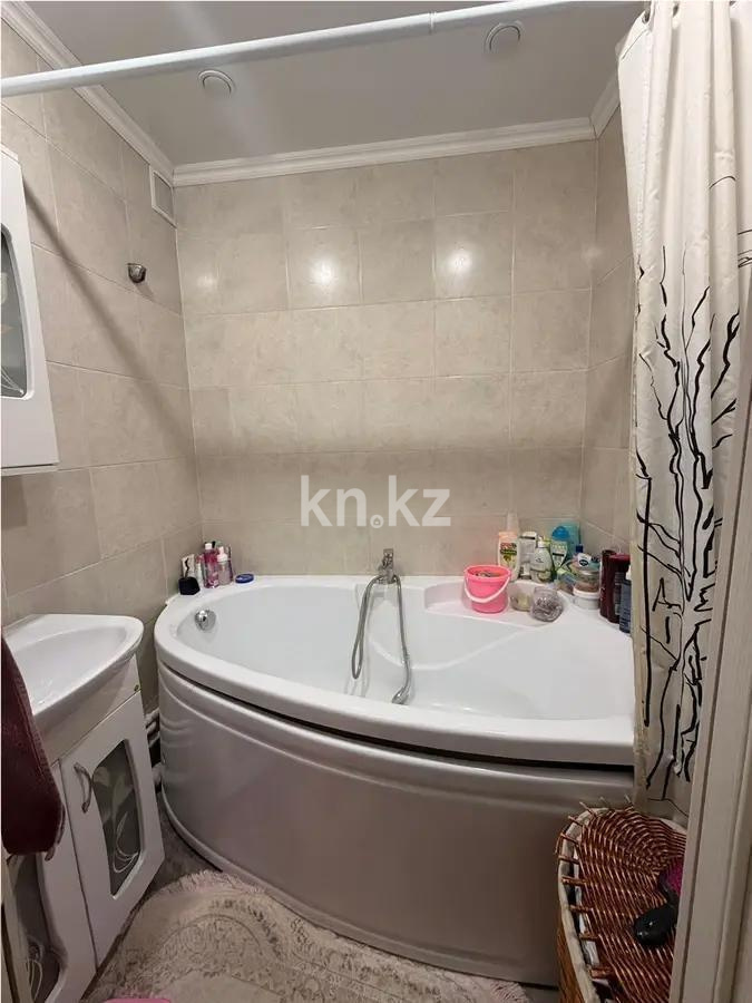 Продажа 3-комнатной квартиры, 65 м² в Караганде - фото 5