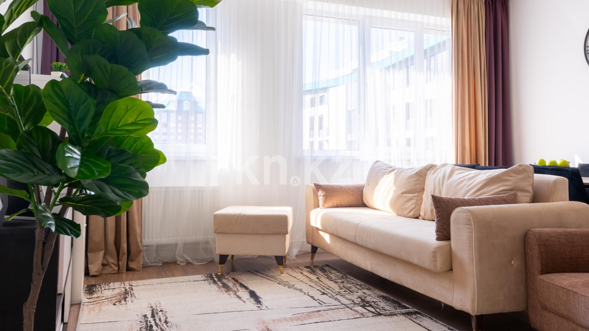 Аренда 2-комнатной квартиры посуточно, 56 м², Гагарина, дом  233 - Аренда  двухкомнатных квартир посуточно в Алматы фото 17 из 24