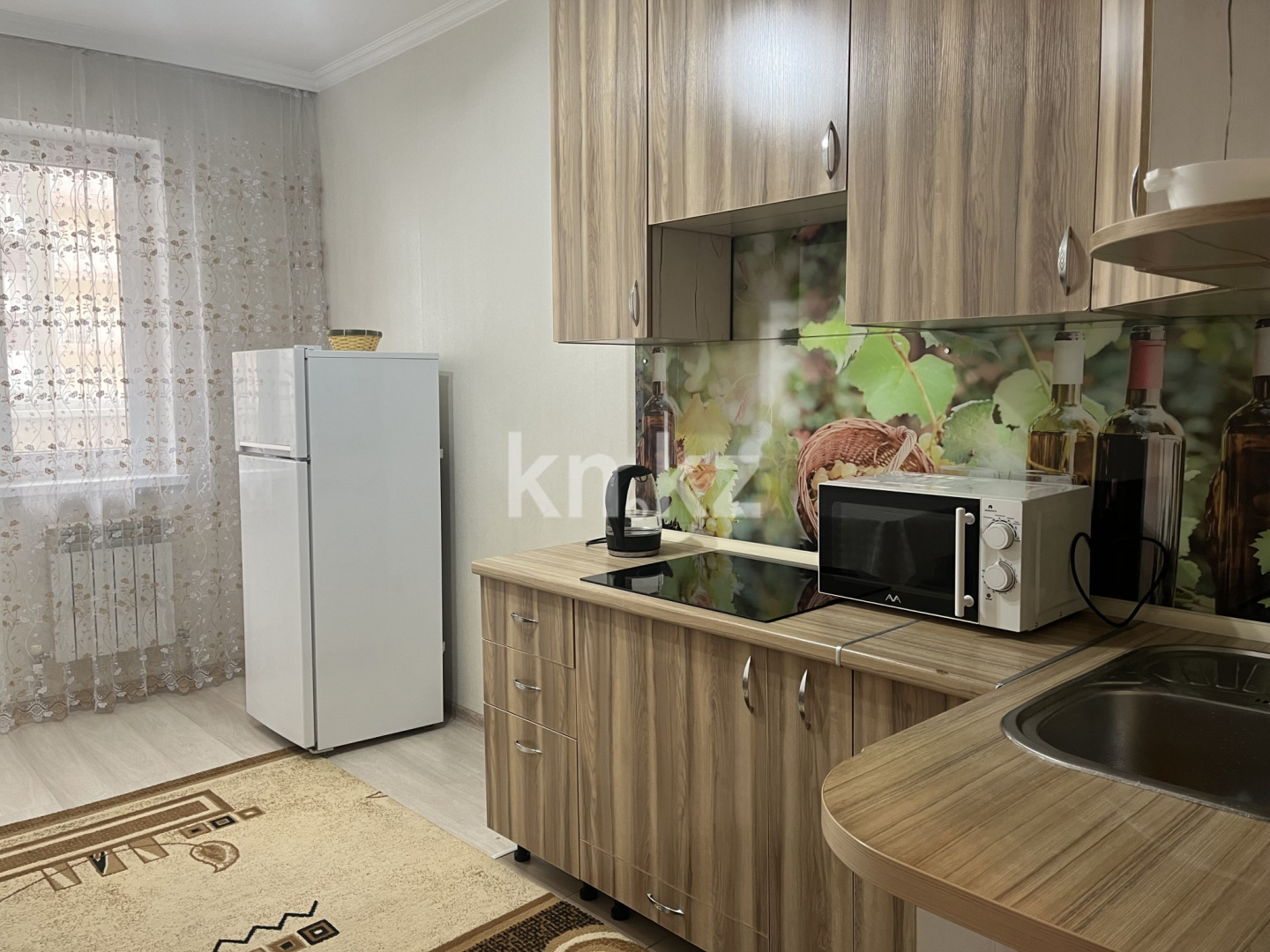 Аренда 1-комнатной квартиры, 42 м², ул. Радостовца - Продажа квартир в Алматы фото 1 из 10