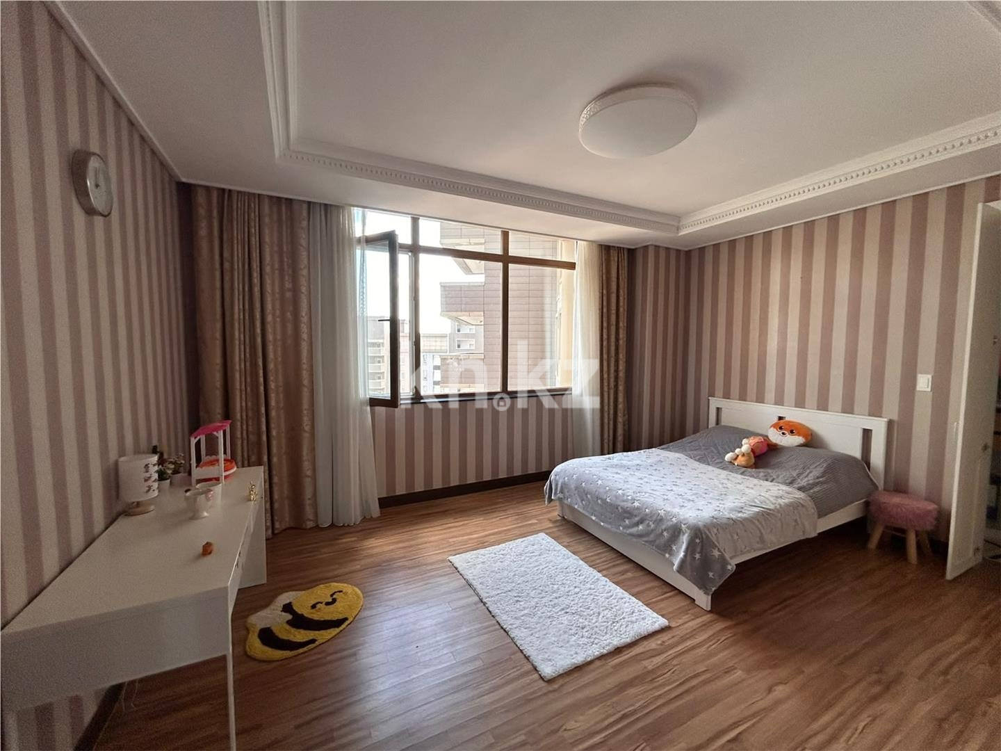 Продажа 4-комнатной квартиры, 178 м² - Недвижимость в Казахстане - страница 21 фото 10 из 23