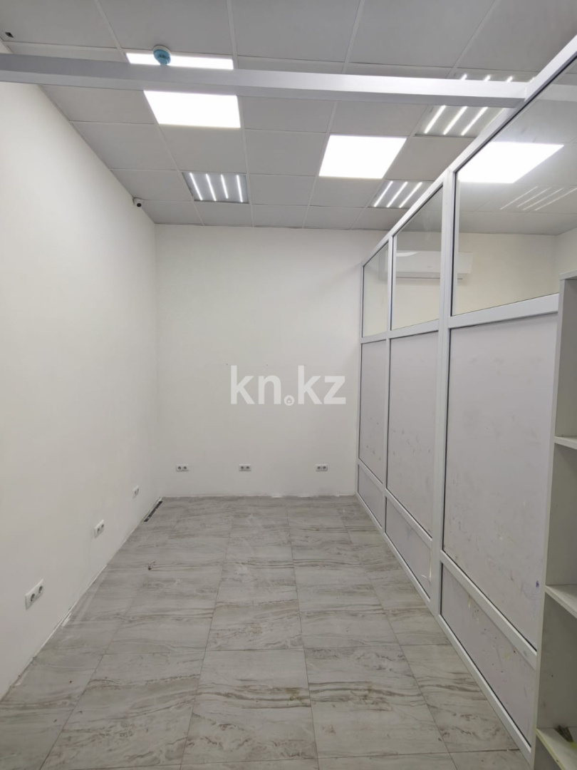 Продажа помещения, 58 м² - Продажа офисных и торговых помещений в Казахстане - страница 2 фото 8 из 12
