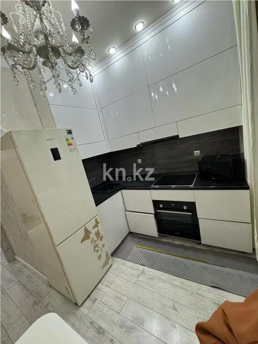 Продажа 3-комнатной квартиры, 89 м², ул. Дюсембекова, дом  44/2 в Караганде - фото 5