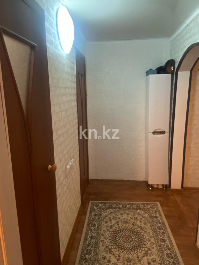 Продажа 2-комнатной квартиры, 47 м², мкр-н Восток-3 в Караганде - фото 3