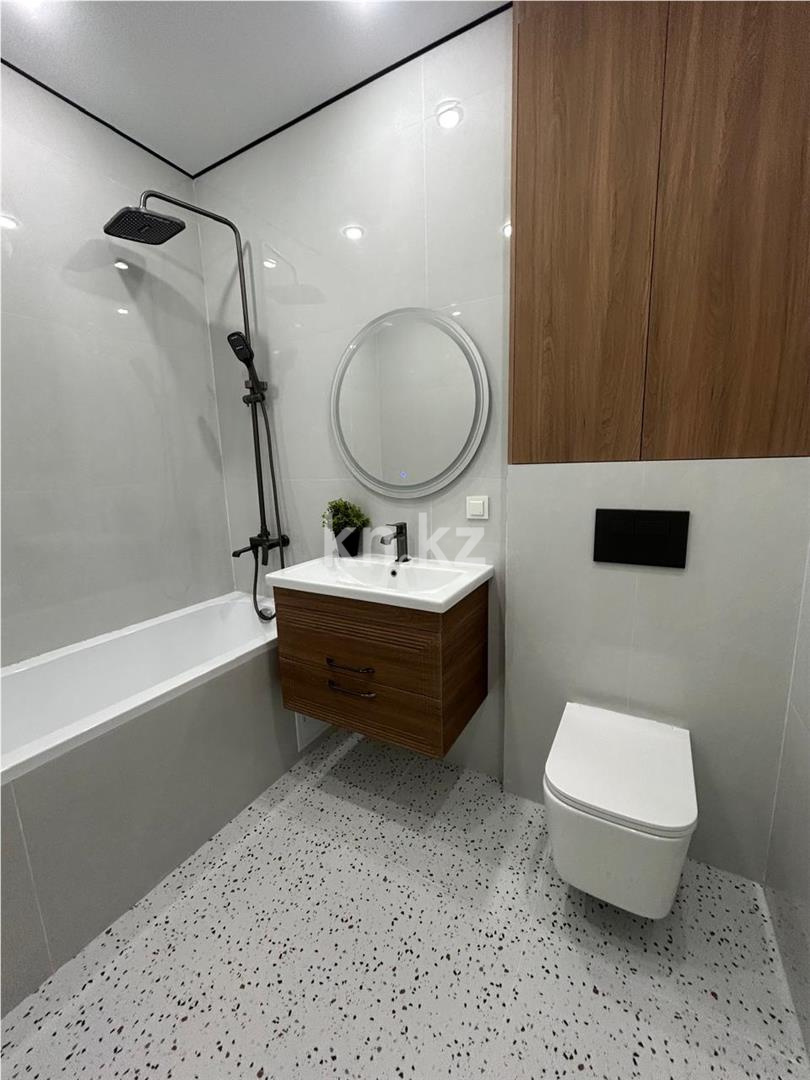 Продажа 2-комнатной квартиры, 63.2 м², ул. Нурмагамбетова, дом  31а в Астане - фото 12