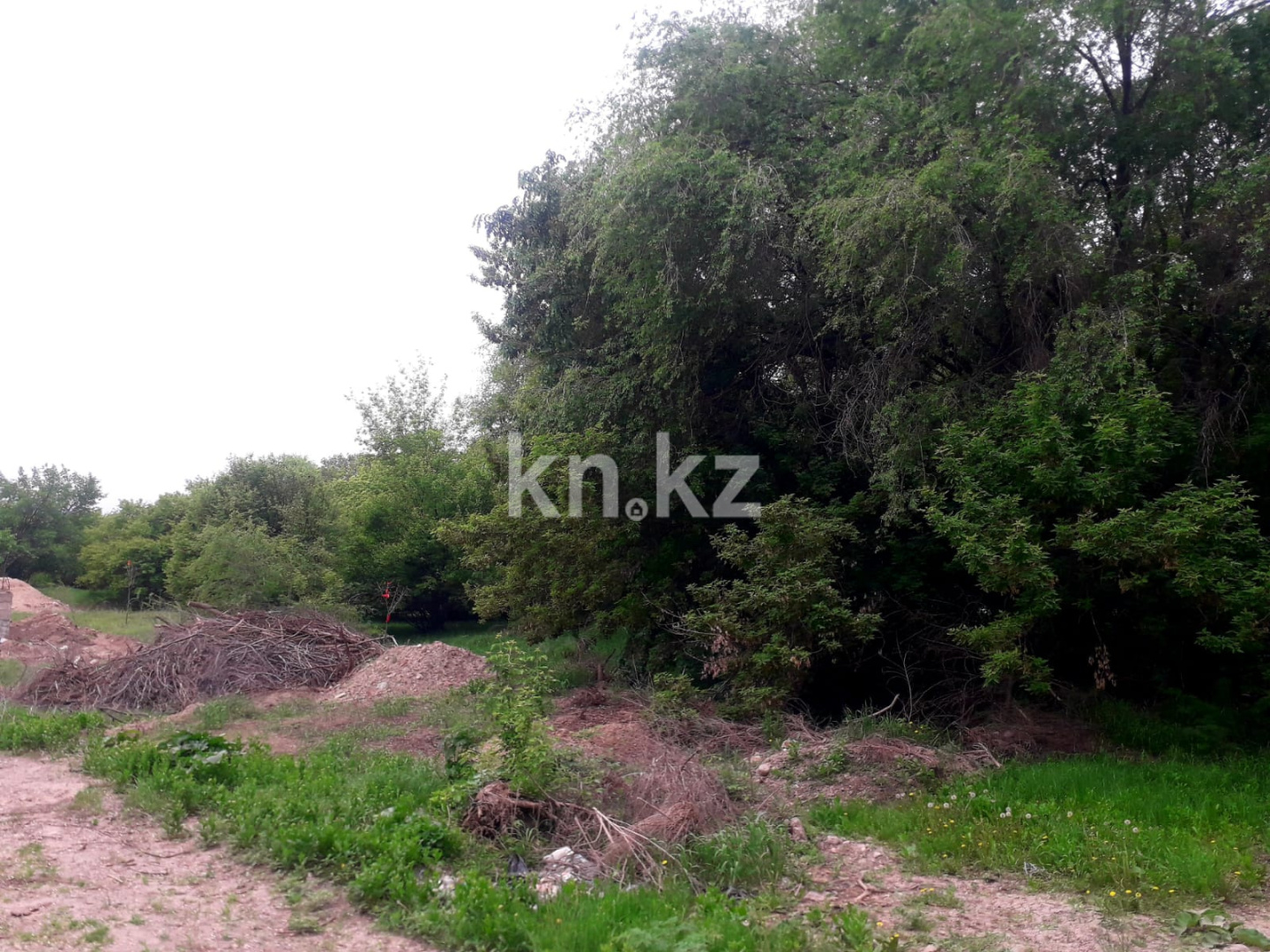 Продажа земельного участка, 190 м², Туздыбастау п. - Продажа земельных участков в Алматинской области фото 2 из 6