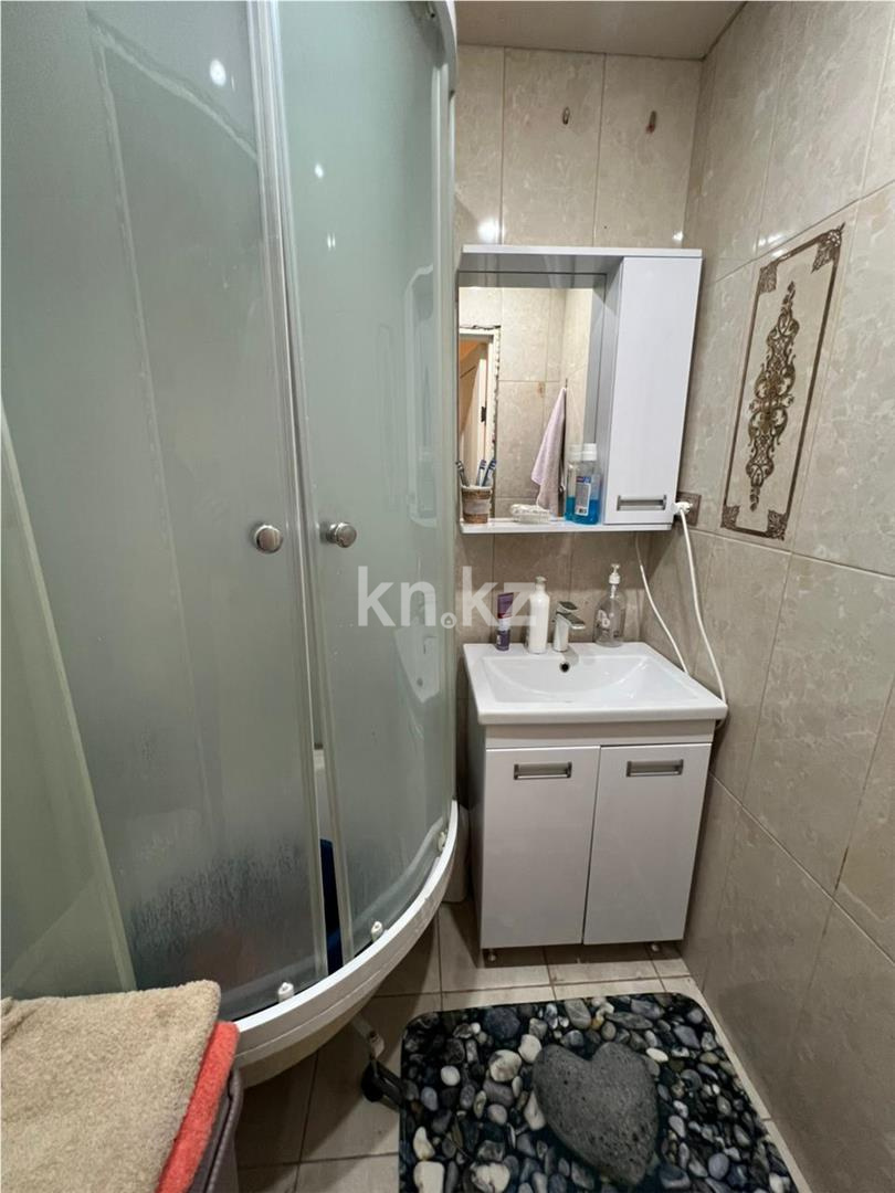 Продажа 3-комнатной квартиры, 61 м², ул. Ержанова, дом  42 - Продажа квартир в Караганде фото 9 из 14