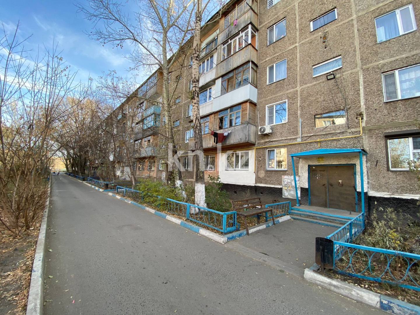 Продажа 3-комнатной квартиры, 47.8 м², мкр-н Восток-2 в Караганде - фото 15