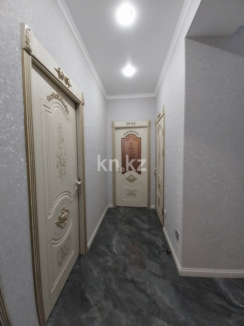 Аренда 3-комнатной квартиры, 75 м², ул. Сатпаева - Аренда  трехкомнатных квартир помесячно в Алматы с фото фото 4 из 13