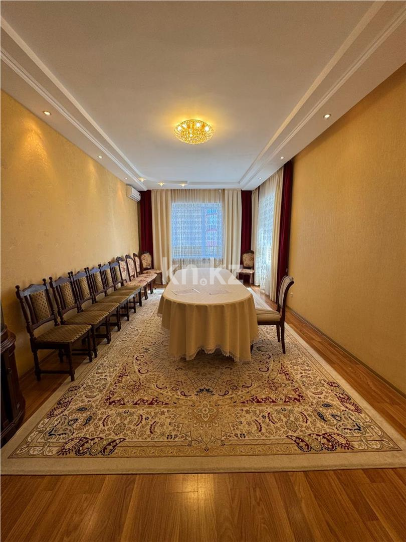 Продажа 4-комнатной квартиры, 121 м², ул. Лободы - Продажа квартир в новостройках Караганды фото 1 из 15