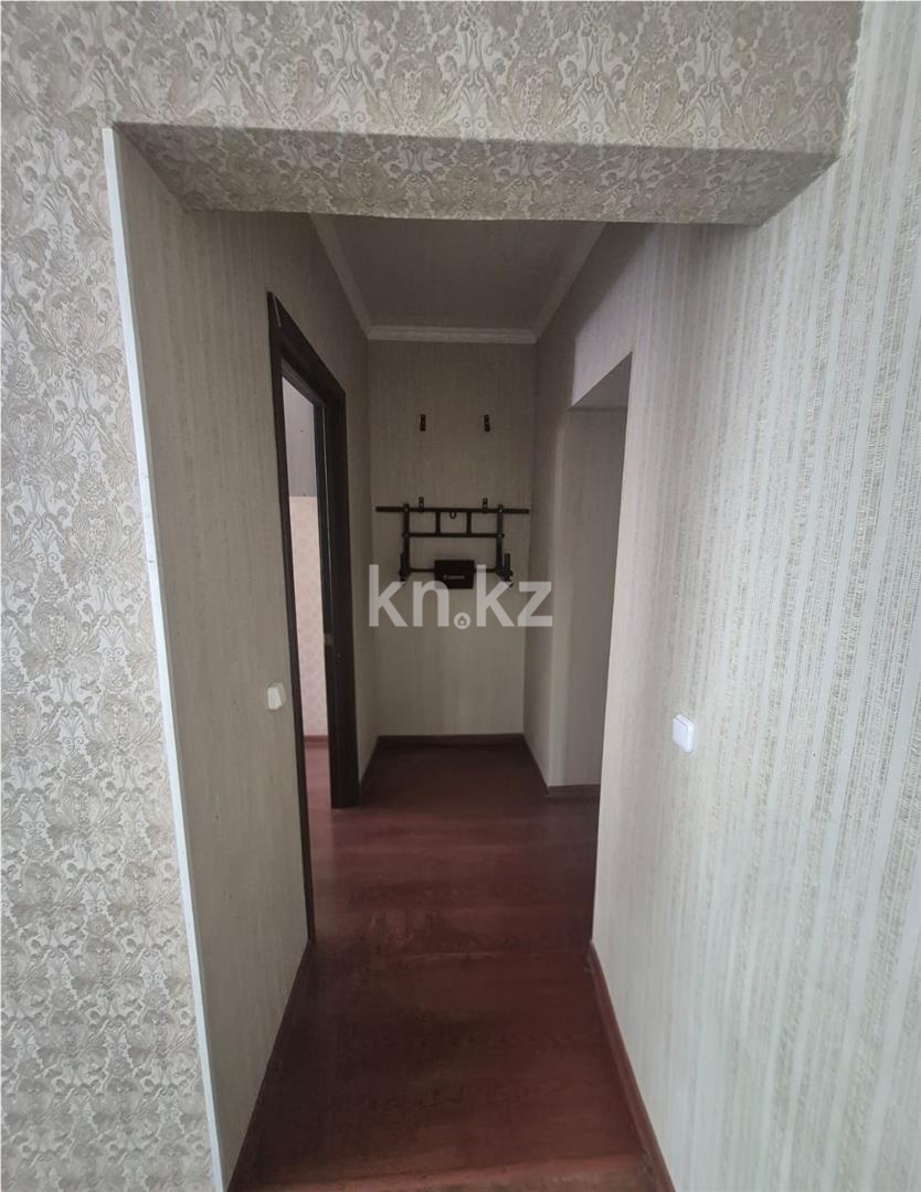 Продажа 3-комнатной квартиры, 55 м² - Продажа квартир в Караганде - страница 2 фото 10 из 12