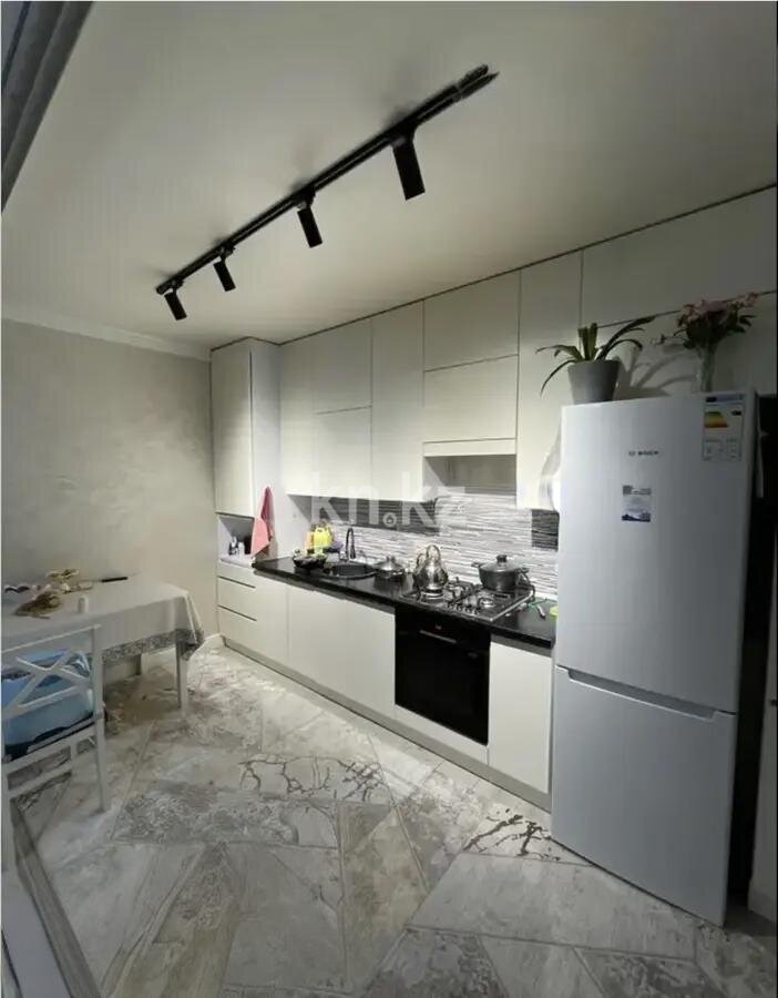 Продажа 1-комнатной квартиры, 50 м² в Алматы - фото 2