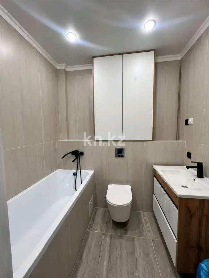 Продажа 1-комнатной квартиры, 43 м², ул. Толе би, дом  189/3 в Алматы - фото 2